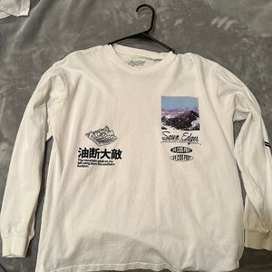 Great design long sleeve!